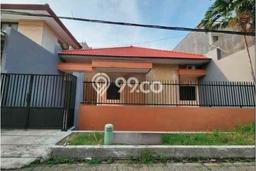 Rumah Elit Modern Siap Huni di Manyar Surabaya Rumah Elit Modern Siap Huni di Manyar Surabaya