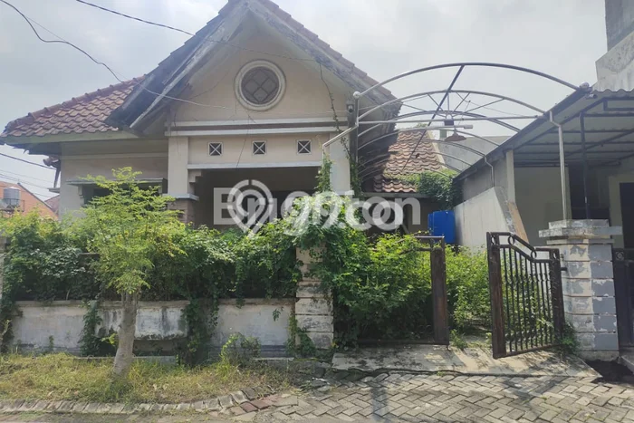Hot Offer Hunian Premium Ideal dan Luas di Sidoarjo, Sidoarjo Hot Offer Hunian Premium Ideal dan Luas di Sidoarjo, Sidoarjo