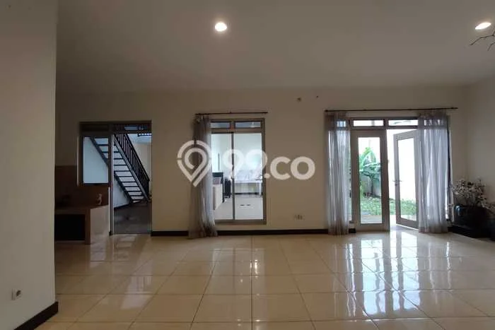 Sewa cepat hunian minimalis strategis 6 Kamar di Padalarang, Bandung Barat Sewa cepat hunian minimalis strategis 6 Kamar di Padalarang, Bandung Barat