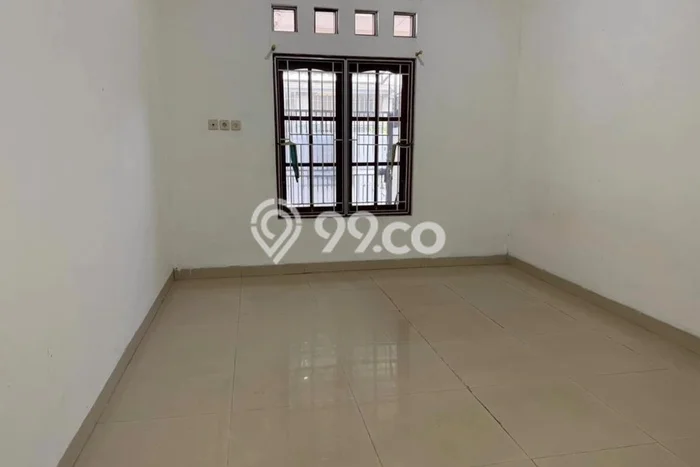 Rumah Minimalis 3 KT di Taman Kota Jakarta Barat Unfurnished Rumah Minimalis 3 KT di Taman Kota Jakarta Barat Unfurnished