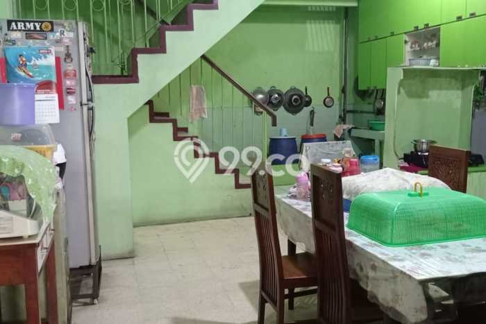 Ruko Dijual di Jakarta Barat LT 158m2 & LB 462m2 Lokasi Terbaik! Ruko Dijual di Jakarta Barat LT 158m2 & LB 462m2 Lokasi Terbaik!