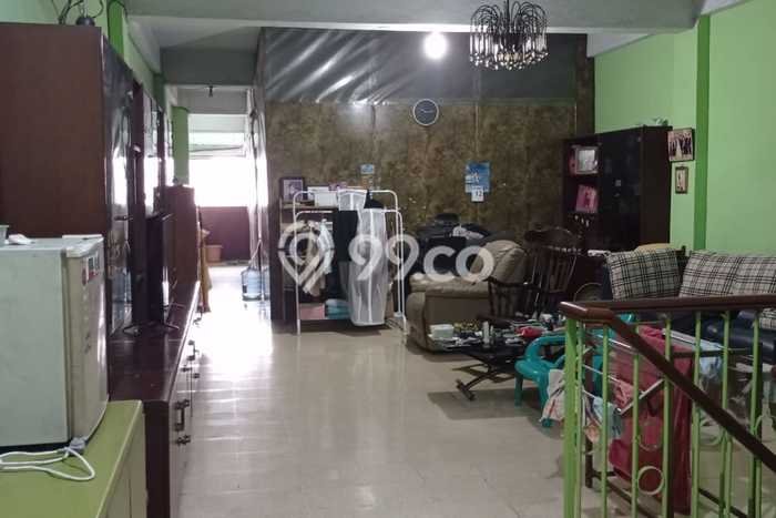 Ruko Dijual di Jakarta Barat LT 158m2 & LB 462m2 Lokasi Terbaik! Ruko Dijual di Jakarta Barat LT 158m2 & LB 462m2 Lokasi Terbaik!