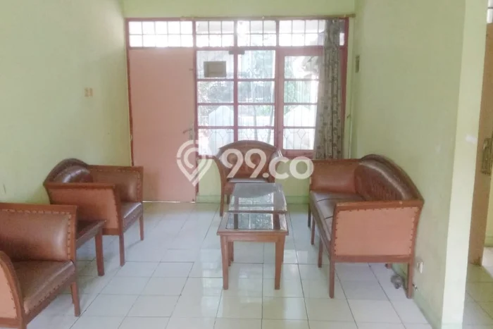Rumah Modern 5 Kamar LT 180m2 di BSD Nusaloka Rumah Modern 5 Kamar LT 180m2 di BSD Nusaloka