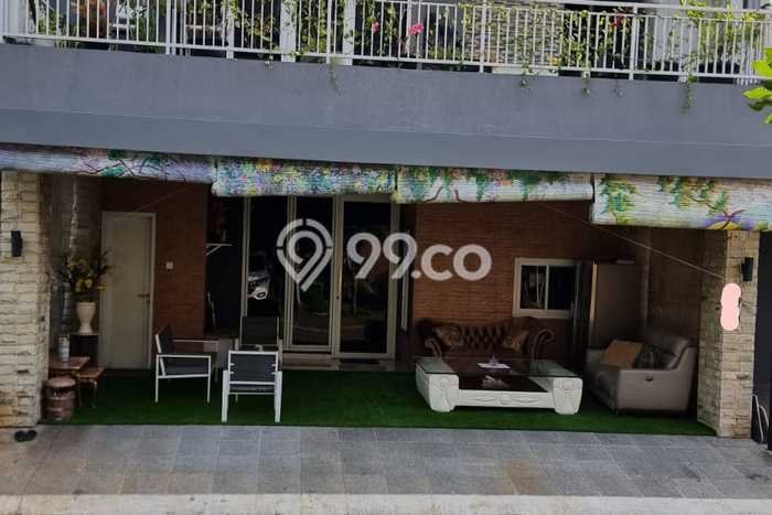 Jual Rumah Luas Elegan Dengan View Cantik di BSD City, Tangerang Jual Rumah Luas Elegan Dengan View Cantik di BSD City, Tangerang
