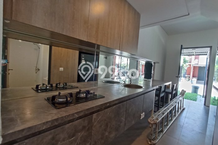 Jarang Ada! Rumah Sewa 2 Kamar Bagus Siap Huni BSD The Icon Jarang Ada! Rumah Sewa 2 Kamar Bagus Siap Huni BSD The Icon