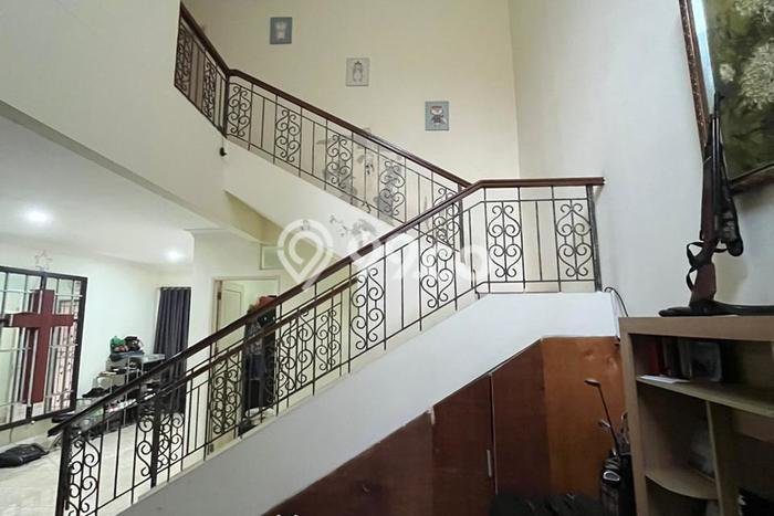 Ready to Use! Luxury House LT 200m2 Desain Modern di BSD Victoria Park Lane Ready to Use! Luxury House LT 200m2 Desain Modern di BSD Victoria Park Lane