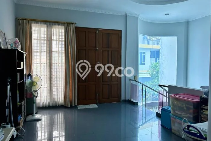 Rumah Mewah LB 300m2 Siap Pakai Desain Elegan di Sunter, Jakarta Utara Rumah Mewah LB 300m2 Siap Pakai Desain Elegan di Sunter, Jakarta Utara
