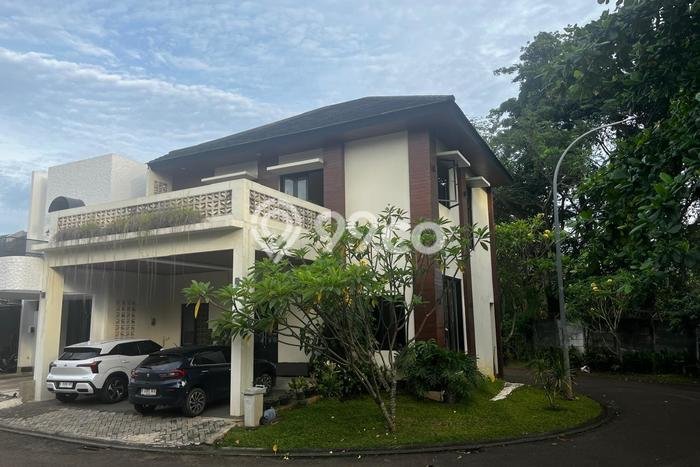 Hunian Strategis 3 KT LB 200m2 Kondisi Bagus di BSD Neo Catalonia Hunian Strategis 3 KT LB 200m2 Kondisi Bagus di BSD Neo Catalonia
