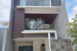 Dijual Rumah Luas Megah Dengan View Eksklusif di Permata Buana, Jakarta Barat Dijual Rumah Luas Megah Dengan View Eksklusif di Permata Buana, Jakarta Barat