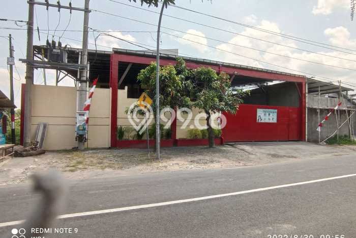 Lokasi Strategis! Dijual Gudang Bisnis di Kartasura, Sukoharjo Kondisi Baik Lokasi Strategis! Dijual Gudang Bisnis di Kartasura, Sukoharjo Kondisi Baik
