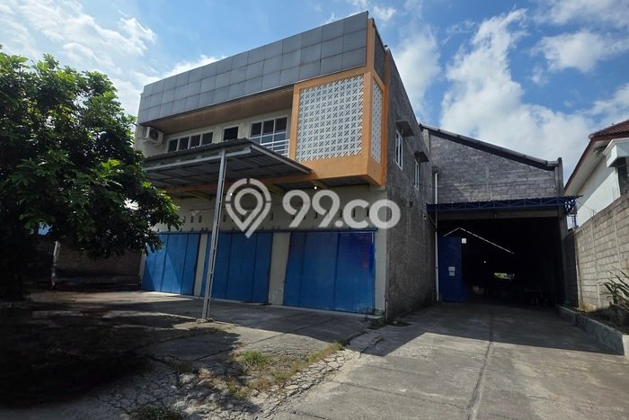 SEWA TERBAIK! Gudang Kawasan Sukoharjo, Luas 1000m², Area Berkembang, Ready Untuk Digunakan SEWA TERBAIK! Gudang Kawasan Sukoharjo, Luas 1000m², Area Berkembang, Ready Untuk Digunakan