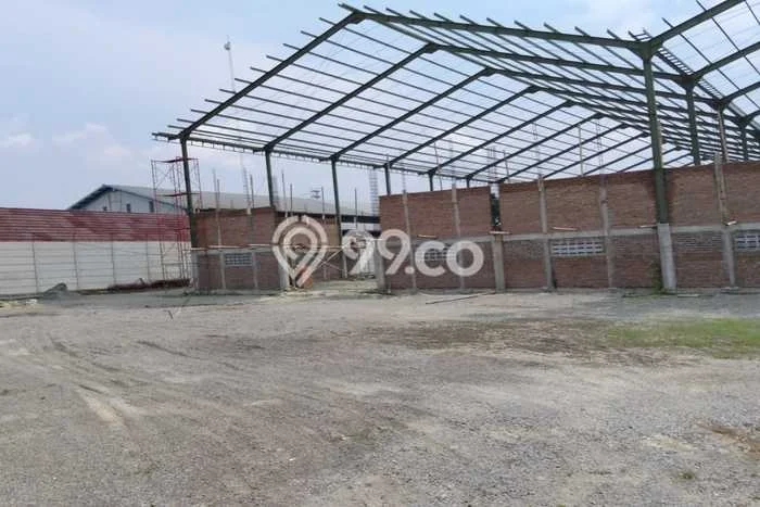 Unit Gudang Paling Strategis di Karanganyar Karanganyar dengan LB 3600m2 Unit Gudang Paling Strategis di Karanganyar Karanganyar dengan LB 3600m2