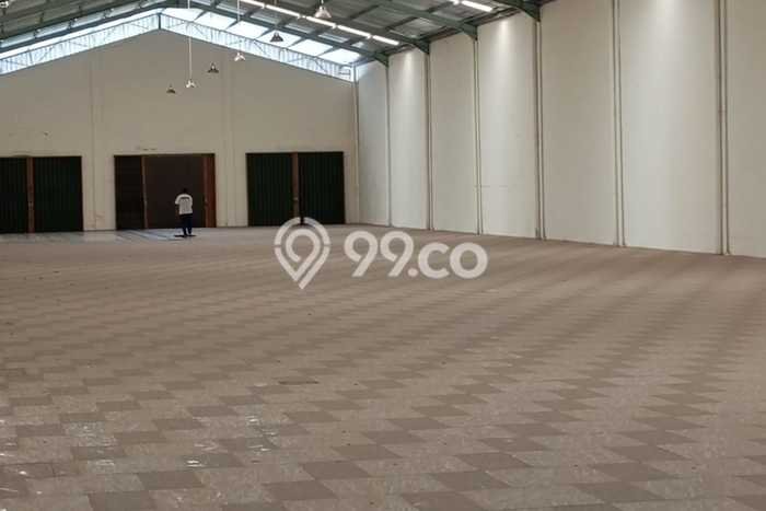Gudang For Rent di Semarang Utara, Luas 9000m², Pusat Bisnis, Siap Operasi Gudang For Rent di Semarang Utara, Luas 9000m², Pusat Bisnis, Siap Operasi
