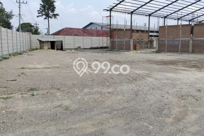 Unit Gudang Paling Strategis di Karanganyar Karanganyar dengan LB 3600m2 Unit Gudang Paling Strategis di Karanganyar Karanganyar dengan LB 3600m2