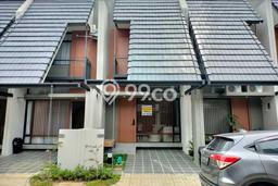 Jarang Ada! Rumah Kontrakan 2 Kamar Nyaman Siap Huni BSD Jarang Ada! Rumah Kontrakan 2 Kamar Nyaman Siap Huni BSD