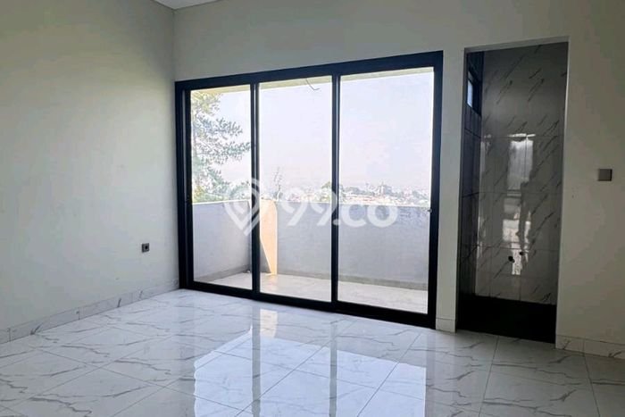 HARGA TERBAIK! Vila Kawasan Cikutra, Dimensi 84m², Area Berkembang dengan prospek meningkat HARGA TERBAIK! Vila Kawasan Cikutra, Dimensi 84m², Area Berkembang dengan prospek meningkat