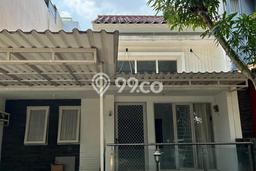 HUNIAN BERKELAS! Rumah Exclusive BSD Kencana Loka, Tangerang, Luas Tanah 98m² Luas Bangunan 70m² HUNIAN BERKELAS! Rumah Exclusive BSD Kencana Loka, Tangerang, Luas Tanah 98m² Luas Bangunan 70m²