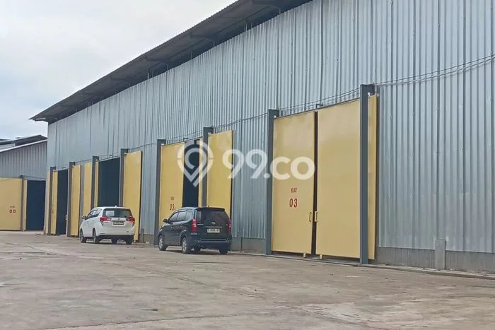 FOR RENT! Gudang di Jelambar Cocok untuk Bisnis 240m2 FOR RENT! Gudang di Jelambar Cocok untuk Bisnis 240m2