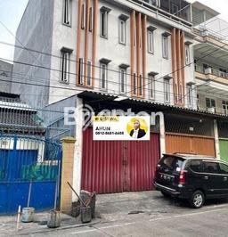 Ruko Area Prospektif di Jelambar, Luas 252m², Jalur Strategis Ruko Area Prospektif di Jelambar, Luas 252m², Jalur Strategis