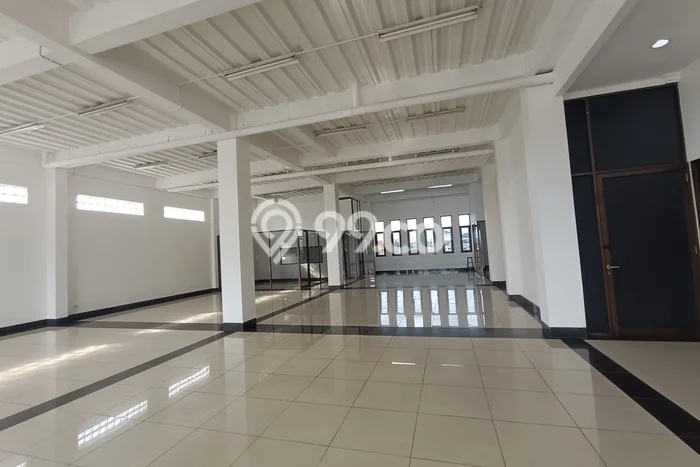 FOR RENT! Komersial di Soekarno Hatta Cocok untuk Bisnis 900m2 FOR RENT! Komersial di Soekarno Hatta Cocok untuk Bisnis 900m2