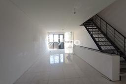 AREA KOMERSIAL! Ruko For Rent di Kota Baru Parahyangan, Luas 150m2m², Jalan Utama, Siap Usaha AREA KOMERSIAL! Ruko For Rent di Kota Baru Parahyangan, Luas 150m2m², Jalan Utama, Siap Usaha