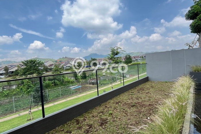 Dijual Rumah Luas Megah Dengan View Eksklusif di Kota Baru Parahyangan, Bandung Dijual Rumah Luas Megah Dengan View Eksklusif di Kota Baru Parahyangan, Bandung