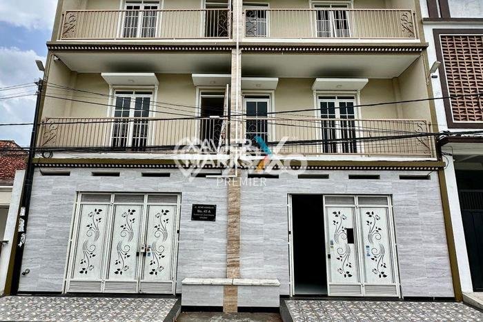 Kos-kosan Dijual di Lowokwaru, Malang, 22 KT, 22 KM, Bangunan 500m2 Kos-kosan Dijual di Lowokwaru, Malang, 22 KT, 22 KM, Bangunan 500m2