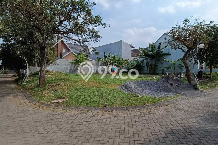 Tanah Dijual Lokasi Strategis di Malang dengan Luas 456m2 Tanah Dijual Lokasi Strategis di Malang dengan Luas 456m2