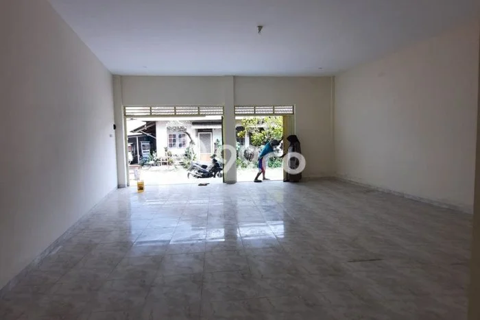 Gudang Lokasi Strategis di Pakis, Luas 58m2m², For Rent, Pusat Komersial Gudang Lokasi Strategis di Pakis, Luas 58m2m², For Rent, Pusat Komersial