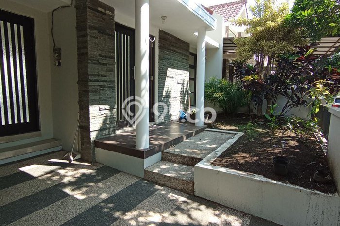 Jual Rumah Eksklusif 2 KT di Villa Puncak Tidar, Malang Jual Rumah Eksklusif 2 KT di Villa Puncak Tidar, Malang