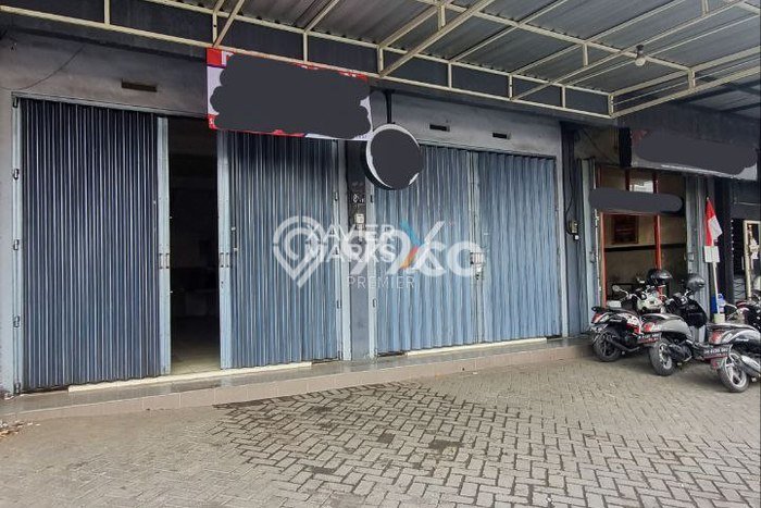 Disewakan Ruko Area Komersial Kawasan Klojen, Luas 200m2m², Siap Operasi Disewakan Ruko Area Komersial Kawasan Klojen, Luas 200m2m², Siap Operasi