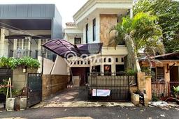 DIJUAL CEPAT! Rumah Ready Stock Area Strategis Tebet, Luas 96m² Bangunan 165m² DIJUAL CEPAT! Rumah Ready Stock Area Strategis Tebet, Luas 96m² Bangunan 165m²