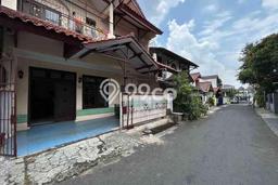 Rumah Strategis Modern Lb 200m2 di Tebet, Jakarta Selatan Rumah Strategis Modern Lb 200m2 di Tebet, Jakarta Selatan