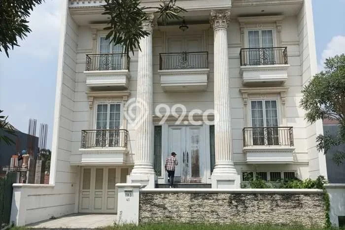 Dijual Rumah Luas Elegan Dengan View Cantik di Citraland, Surabaya Dijual Rumah Luas Elegan Dengan View Cantik di Citraland, Surabaya