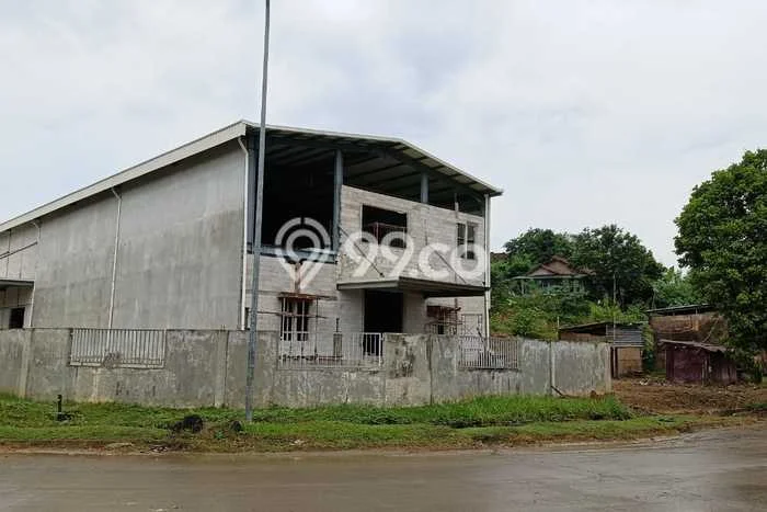 Pabrik Usaha Dijual di Cikarang Selatan Bekasi LT 3451m2 & LB 2712m2 Pabrik Usaha Dijual di Cikarang Selatan Bekasi LT 3451m2 & LB 2712m2