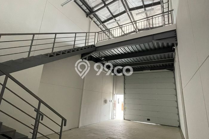 Untuk Disewa Ruko di Serpong Tangerang Selatan LT 120m2, LB 138m2 Untuk Disewa Ruko di Serpong Tangerang Selatan LT 120m2, LB 138m2