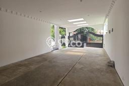 Rumah Eksklusif Dijual LT 340m2 di BSD, Tangerang Selatan Rumah Eksklusif Dijual LT 340m2 di BSD, Tangerang Selatan