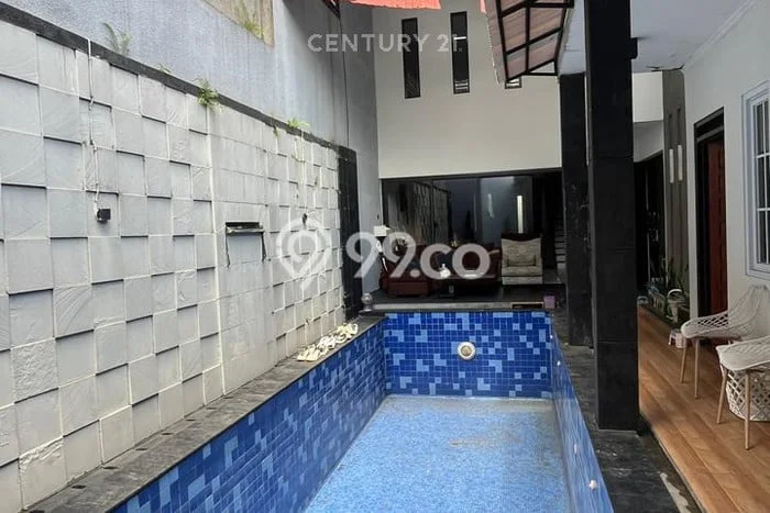 Hunian Mewah LB 205m2 Siap Huni Desain Elegan di Soekarno Hatta, Bandung Hunian Mewah LB 205m2 Siap Huni Desain Elegan di Soekarno Hatta, Bandung