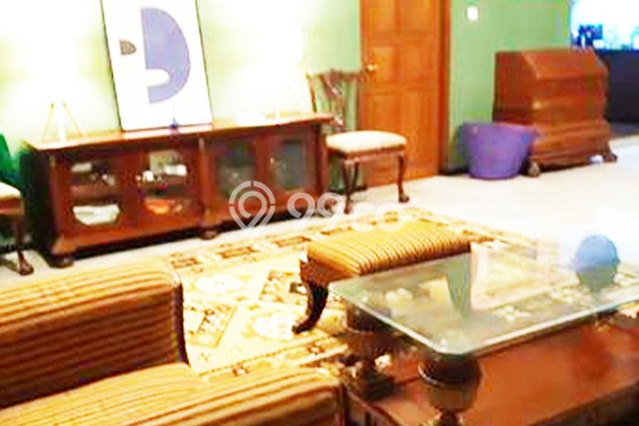 Hunian Mewah LB 200m2 Siap Huni Desain Elegan di Puri Indah, Jakarta Barat Hunian Mewah LB 200m2 Siap Huni Desain Elegan di Puri Indah, Jakarta Barat