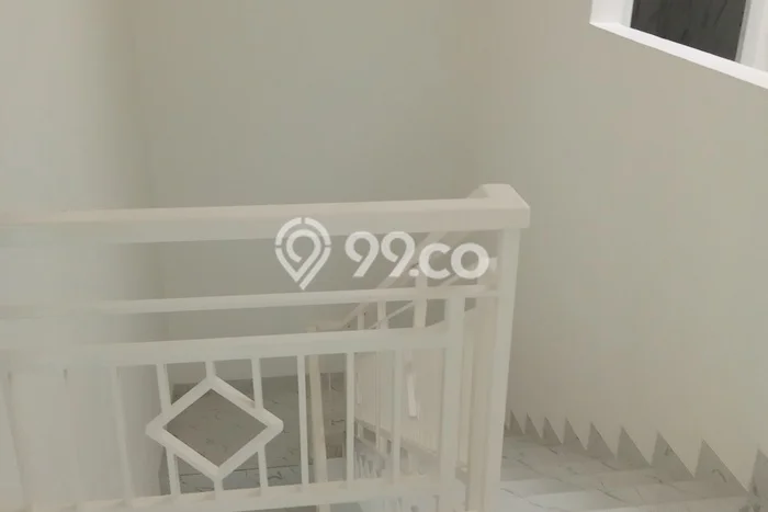 Disewakan! Rumah 3 Kamar Tidur &
2 Kamar Mandi di Petir, Tangerang Disewakan! Rumah 3 Kamar Tidur &
2 Kamar Mandi di Petir, Tangerang