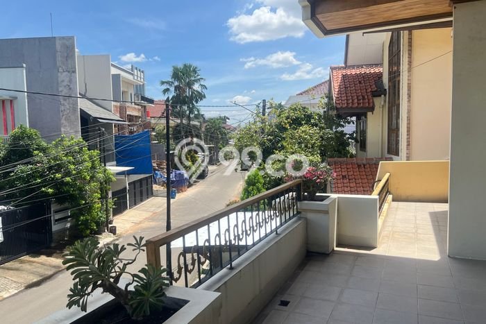 Rumah Elit Modern Siap Huni di Cengkareng Barat Jakarta Barat Rumah Elit Modern Siap Huni di Cengkareng Barat Jakarta Barat