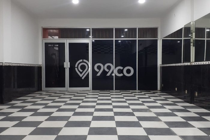 Ruko Dijual di Prime Area Jakarta Barat Luas 200m2 Ruko Dijual di Prime Area Jakarta Barat Luas 200m2