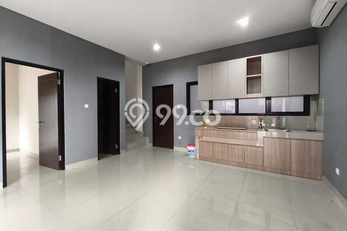 Jarang Ada! Rumah Sewa 3 Kamar Bagus Siap Huni Petir Jarang Ada! Rumah Sewa 3 Kamar Bagus Siap Huni Petir