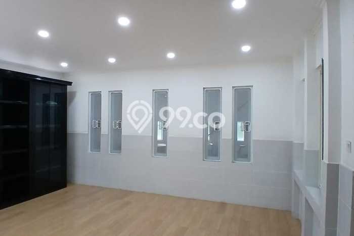 Rumah Luxury Best Location di Jakarta Barat, DKI Jakarta Rumah Luxury Best Location di Jakarta Barat, DKI Jakarta