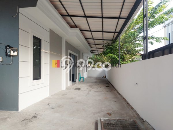 Jual Rumah Minimalis Bagus Punya 3 KT di Semarang Utara Semarang - Jual Rumah Minimalis Bagus Punya 3 KT di Semarang Utara Semarang -