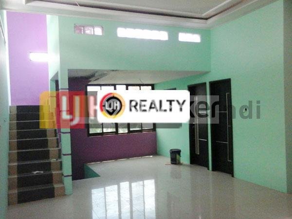Rumah Strategis Minimalis Lb 225m2 di Pedurungan, Semarang Rumah Strategis Minimalis Lb 225m2 di Pedurungan, Semarang