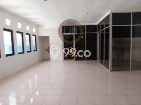 Gudang Disewakan di Kawasan Ramai Ngaliyan, Semarang Gudang Disewakan di Kawasan Ramai Ngaliyan, Semarang