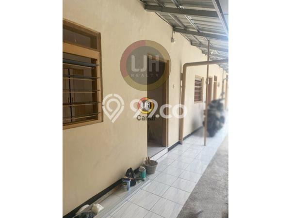 Peluang Investasi! Rumah Kost Dijual di Semarang Tengah, Semarang, 14 KT, 5 KM, Luas 0m2 Peluang Investasi! Rumah Kost Dijual di Semarang Tengah, Semarang, 14 KT, 5 KM, Luas 0m2