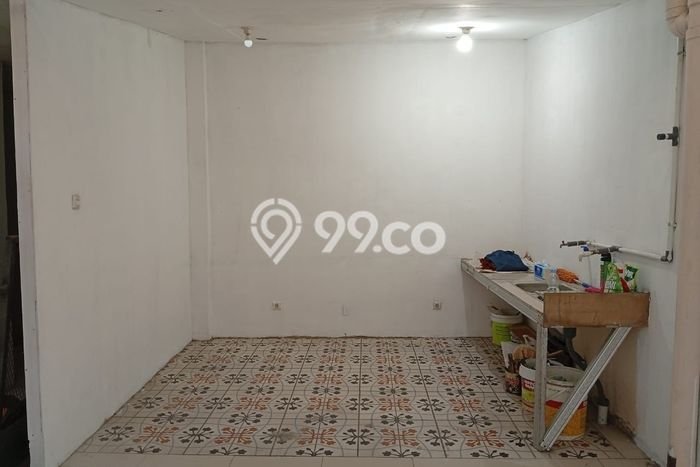 Ruko di Antapani, Luas 120m², Lokasi Strategis Ruko di Antapani, Luas 120m², Lokasi Strategis