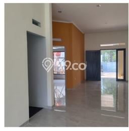 Rumah Strategis Modern Lb 114m2 di Mandalajati, Bandung Rumah Strategis Modern Lb 114m2 di Mandalajati, Bandung